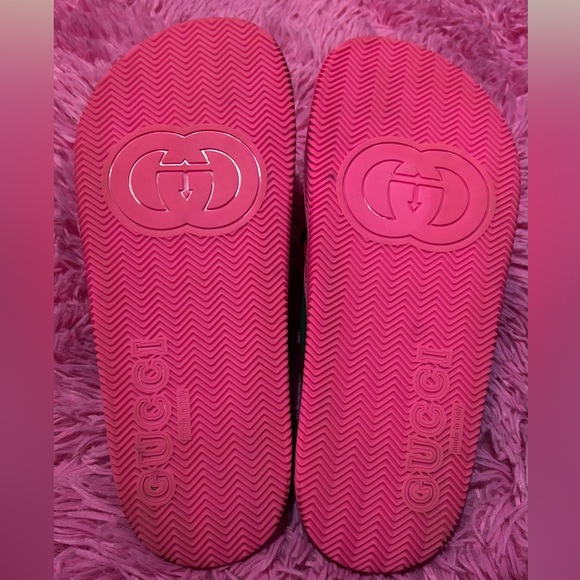 Gucci Web Slide - Picture 3 of 9